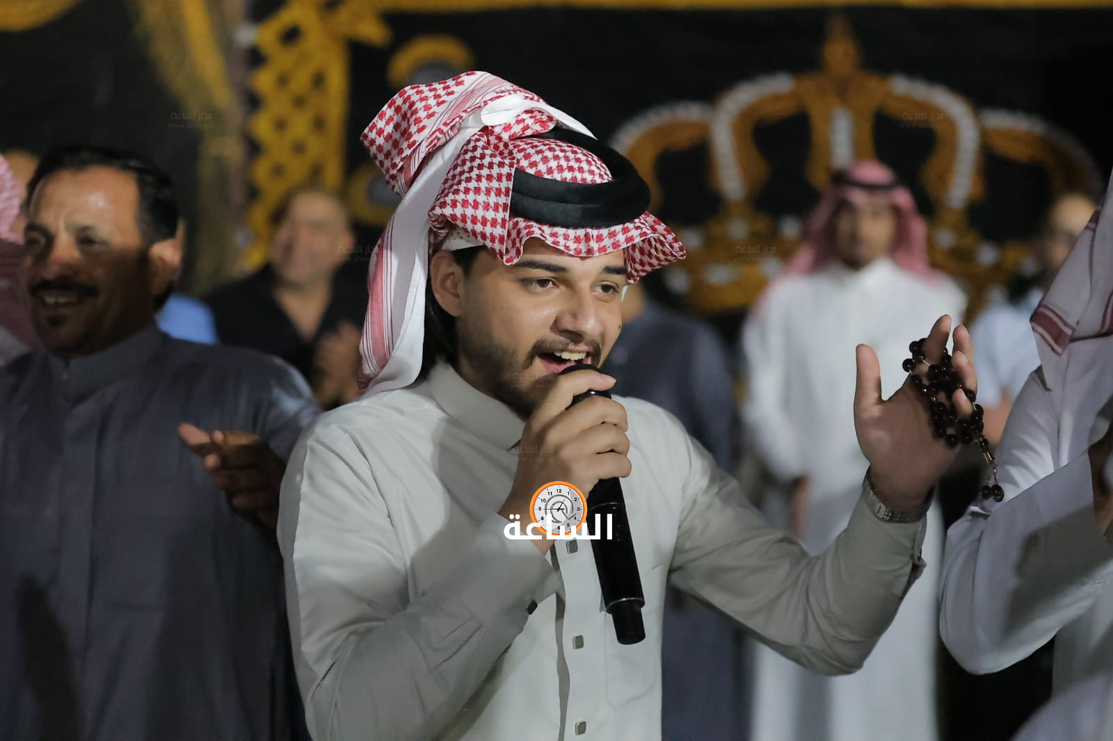 Madar Al-Saa Images 0.7247368052383198