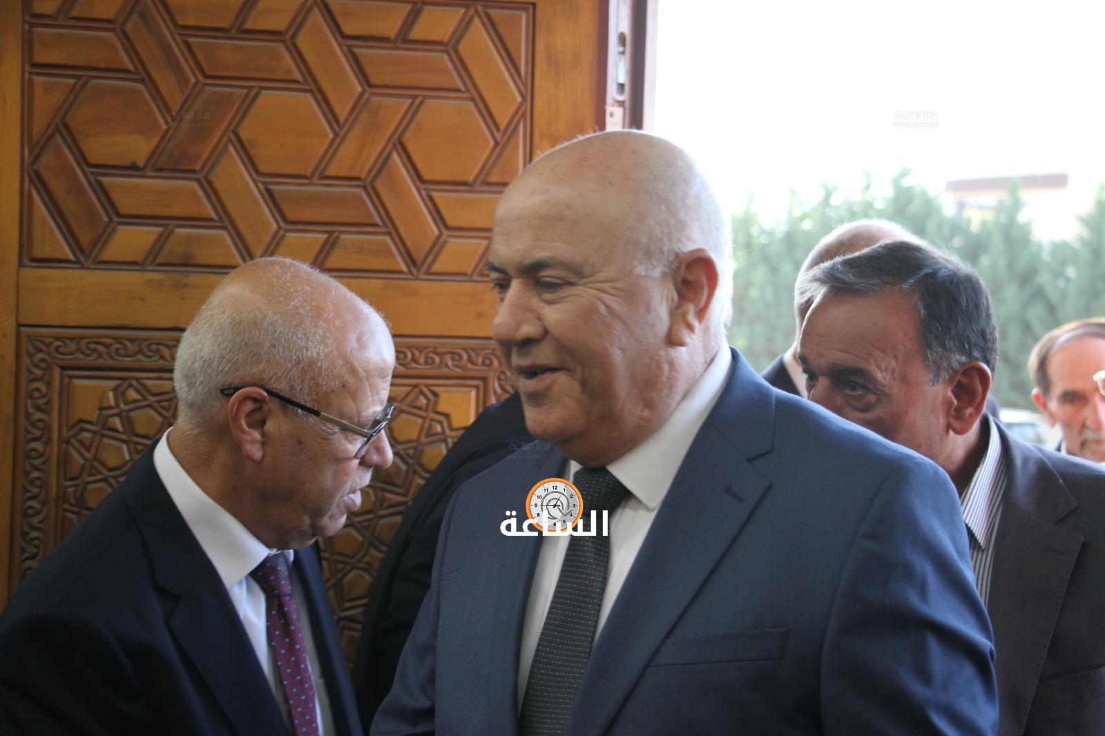 Madar Al-Saa Images 0.17328221788116593