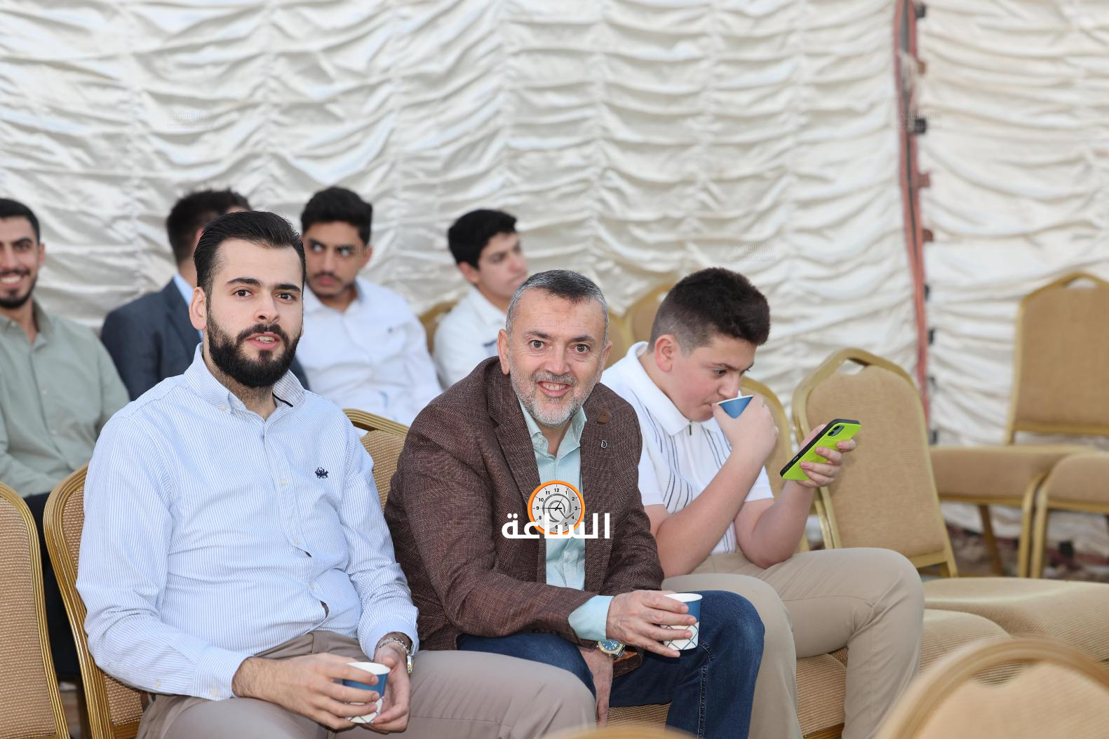Madar Al-Saa Images 0.4705883926995288