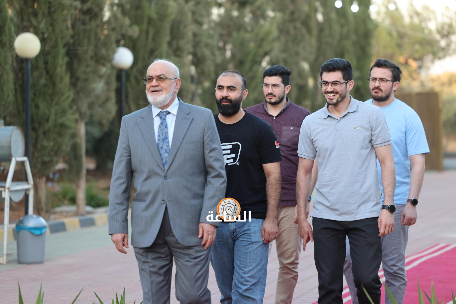 Madar Al-Saa Images 0.6716582393970583