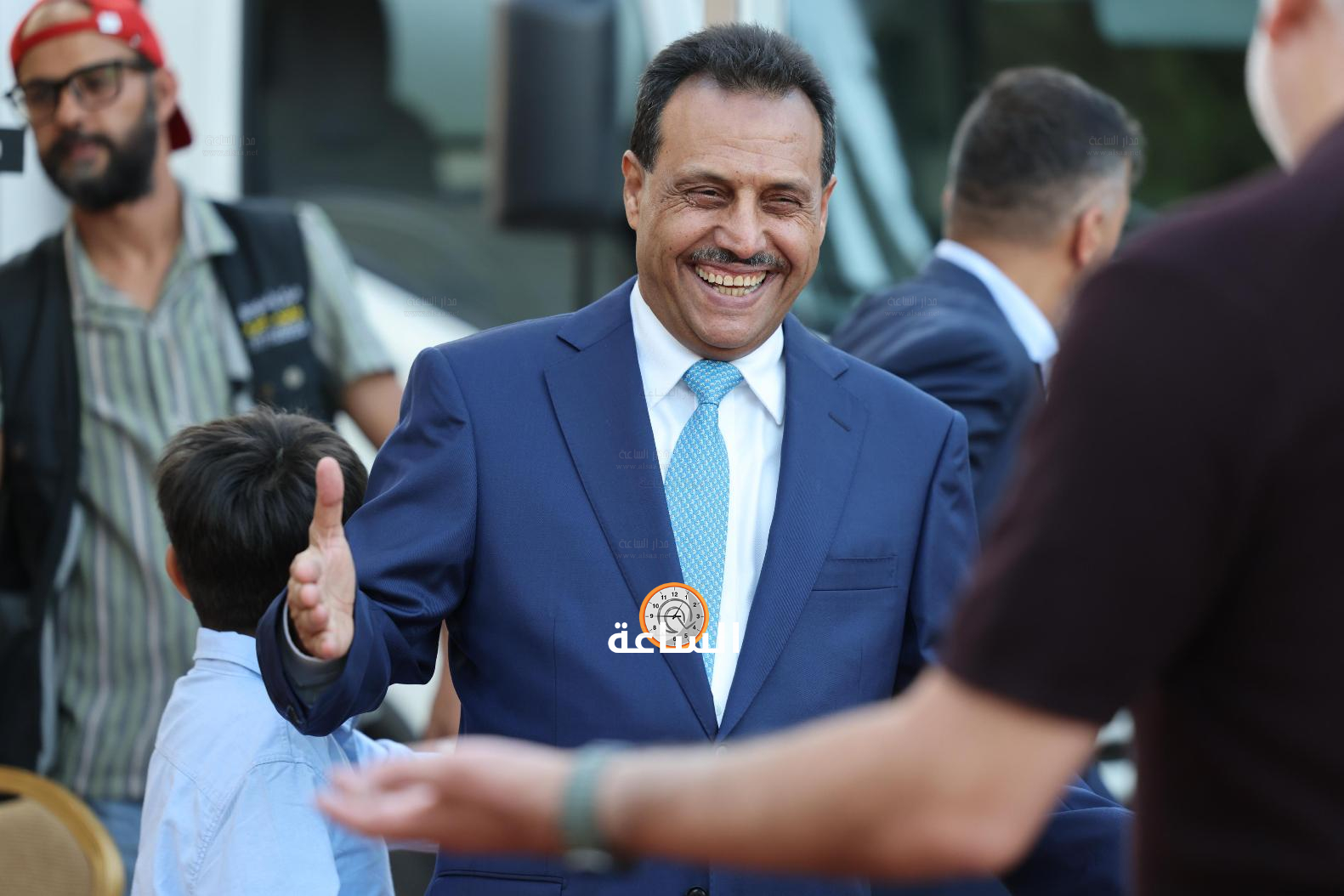 Madar Al-Saa Images 0.23755244015874533