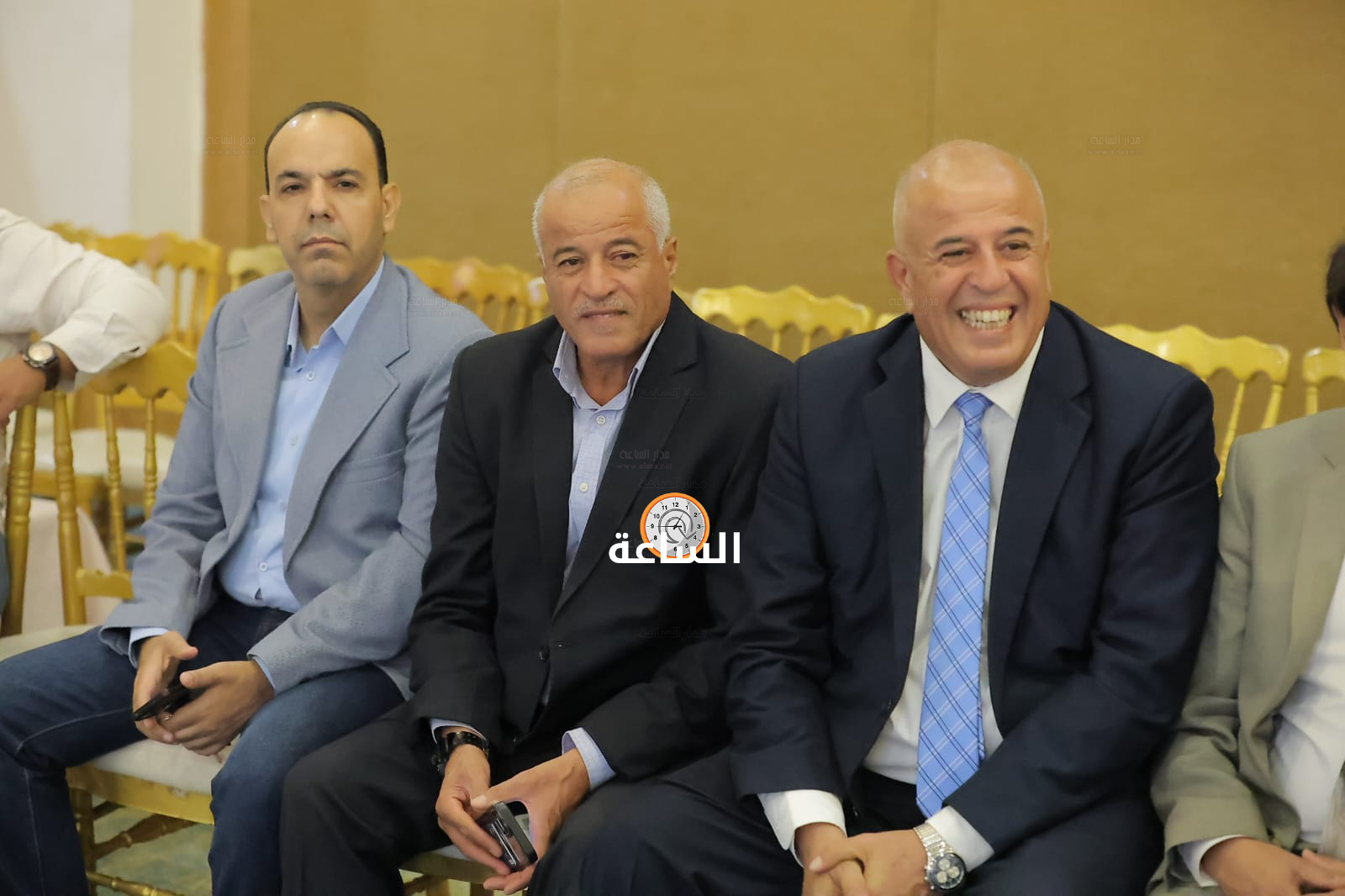 Madar Al-Saa Images 0.44442221669619086
