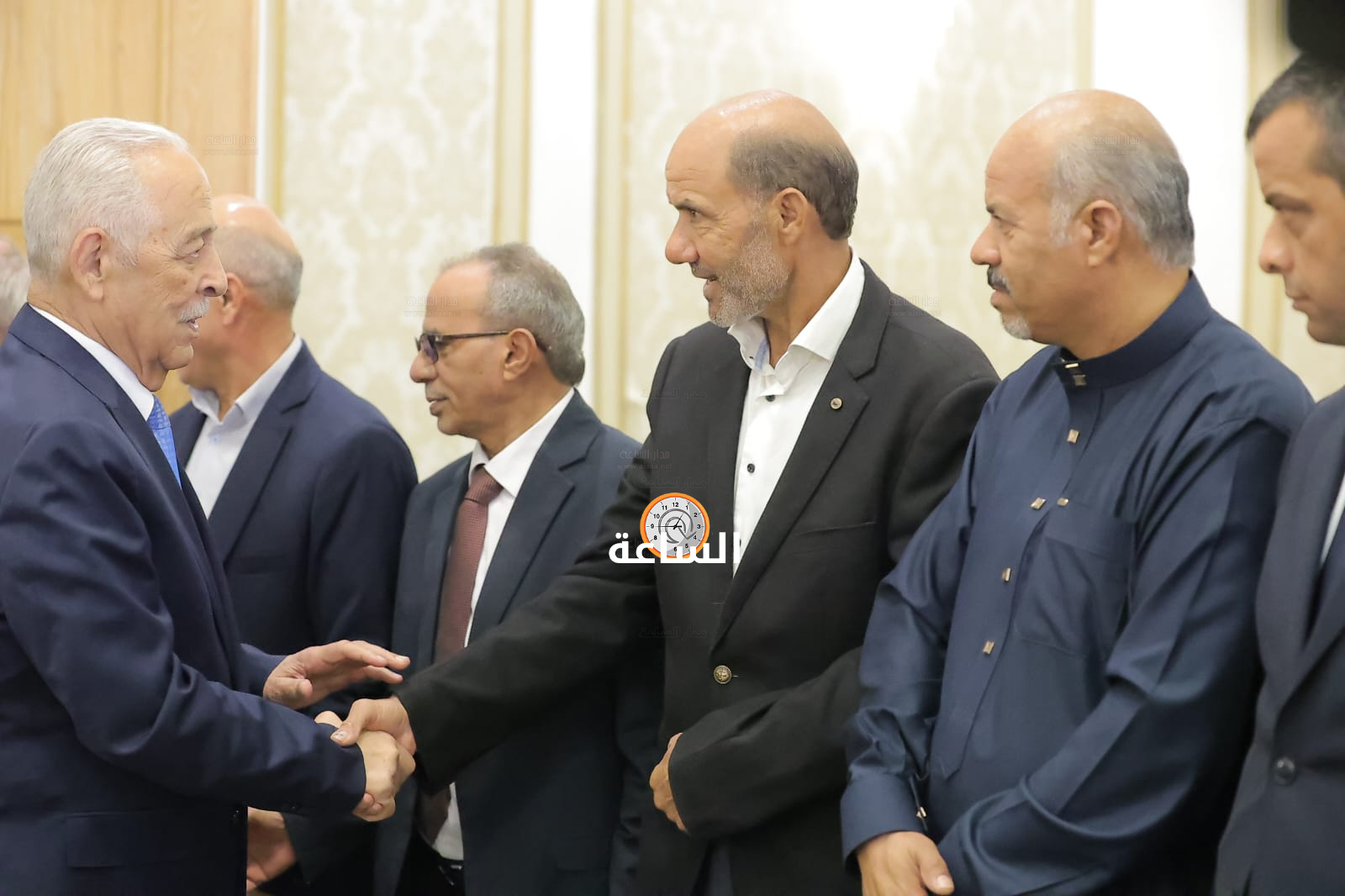 Madar Al-Saa Images 0.3922852634518559