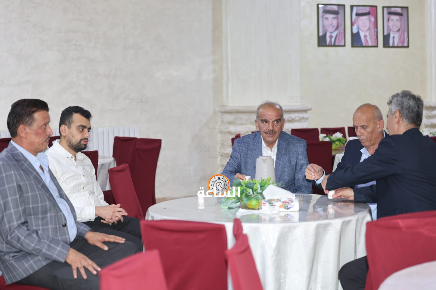 Madar Al-Saa Images 0.18170681094889385