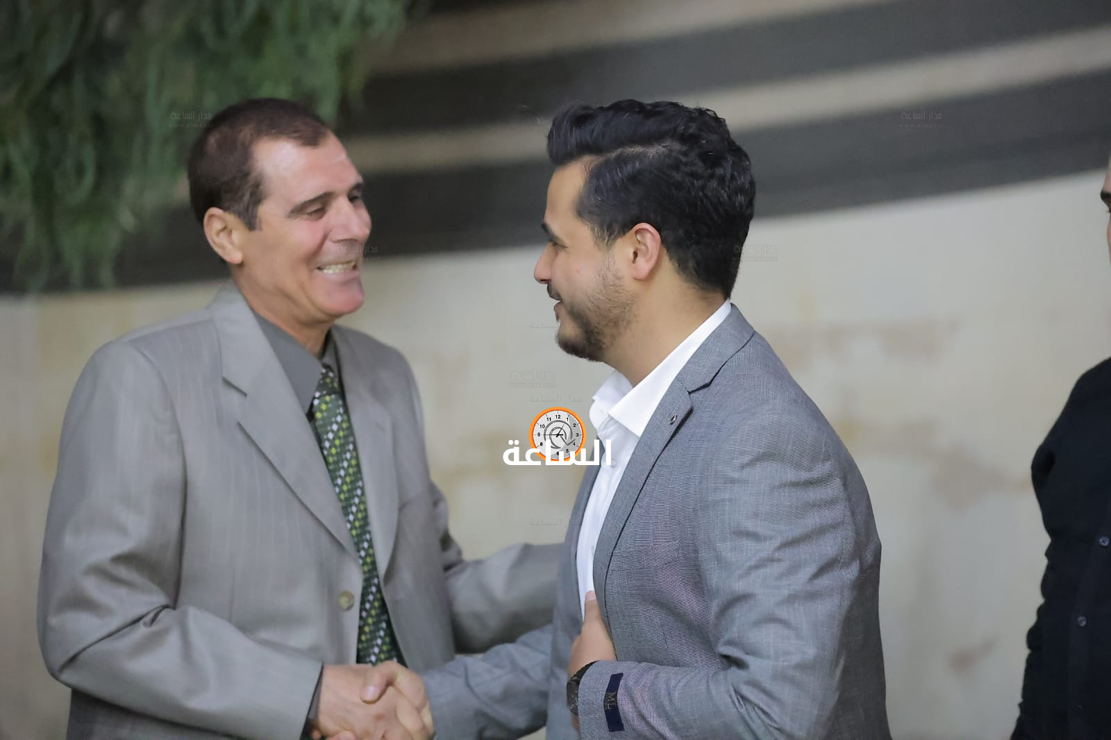 Madar Al-Saa Images 0.6074515246822448