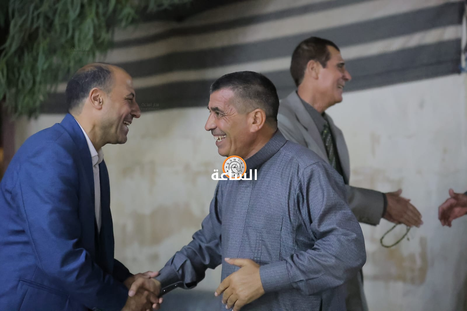 Madar Al-Saa Images 0.7799186296196937