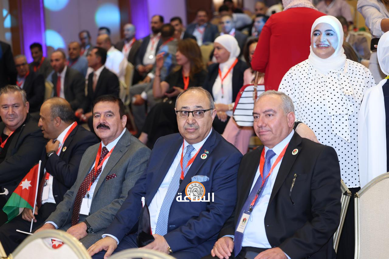 Madar Al-Saa Images 0.9258177898266484