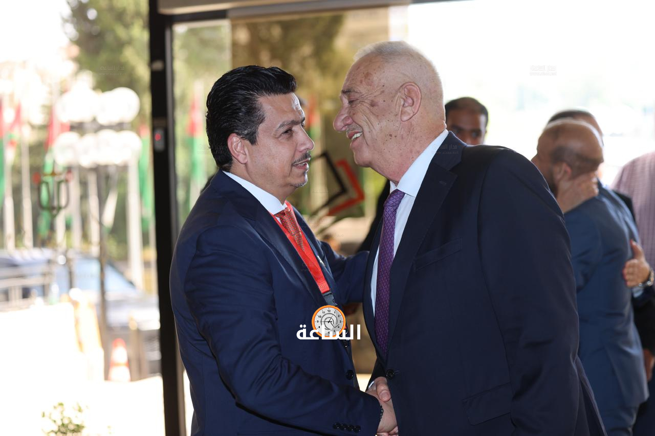 Madar Al-Saa Images 0.9286841430266711