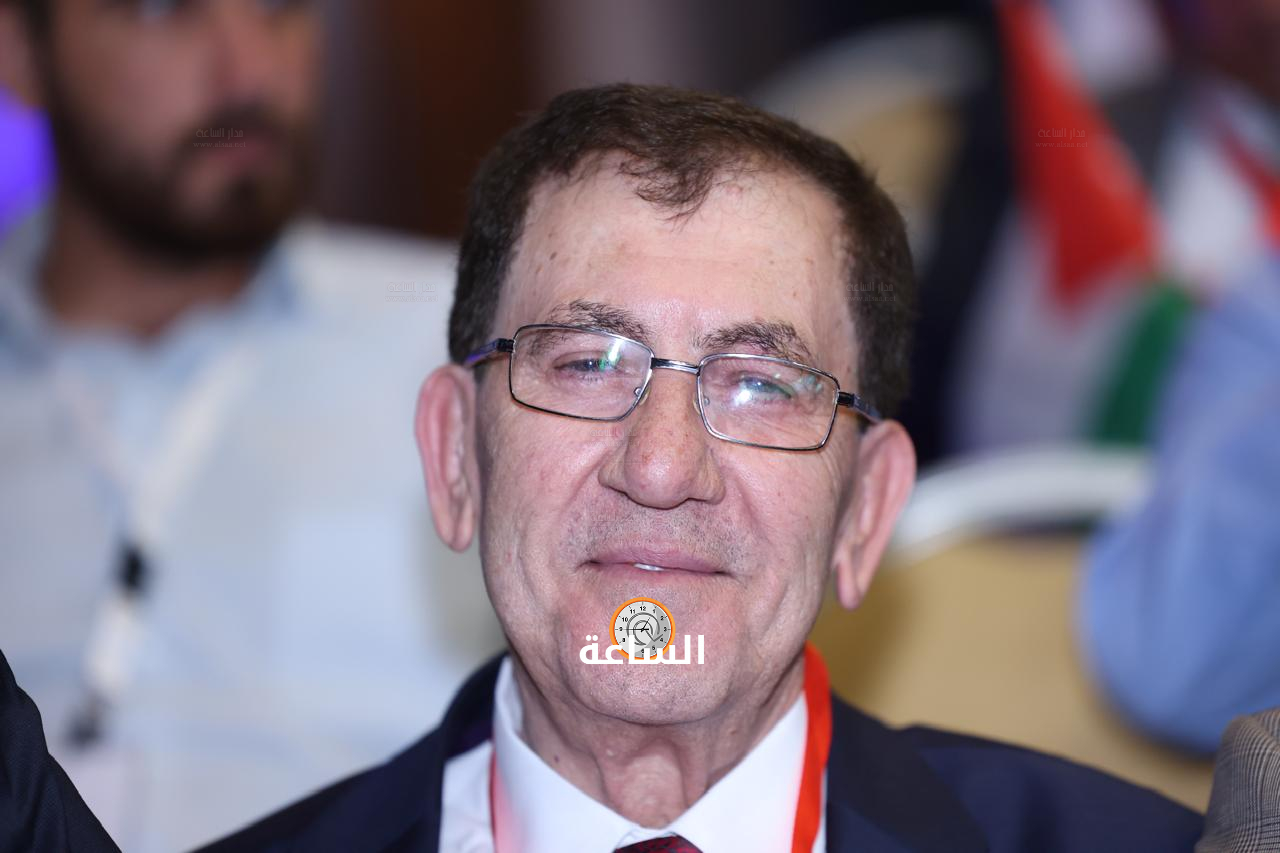 Madar Al-Saa Images 0.2553549335400628