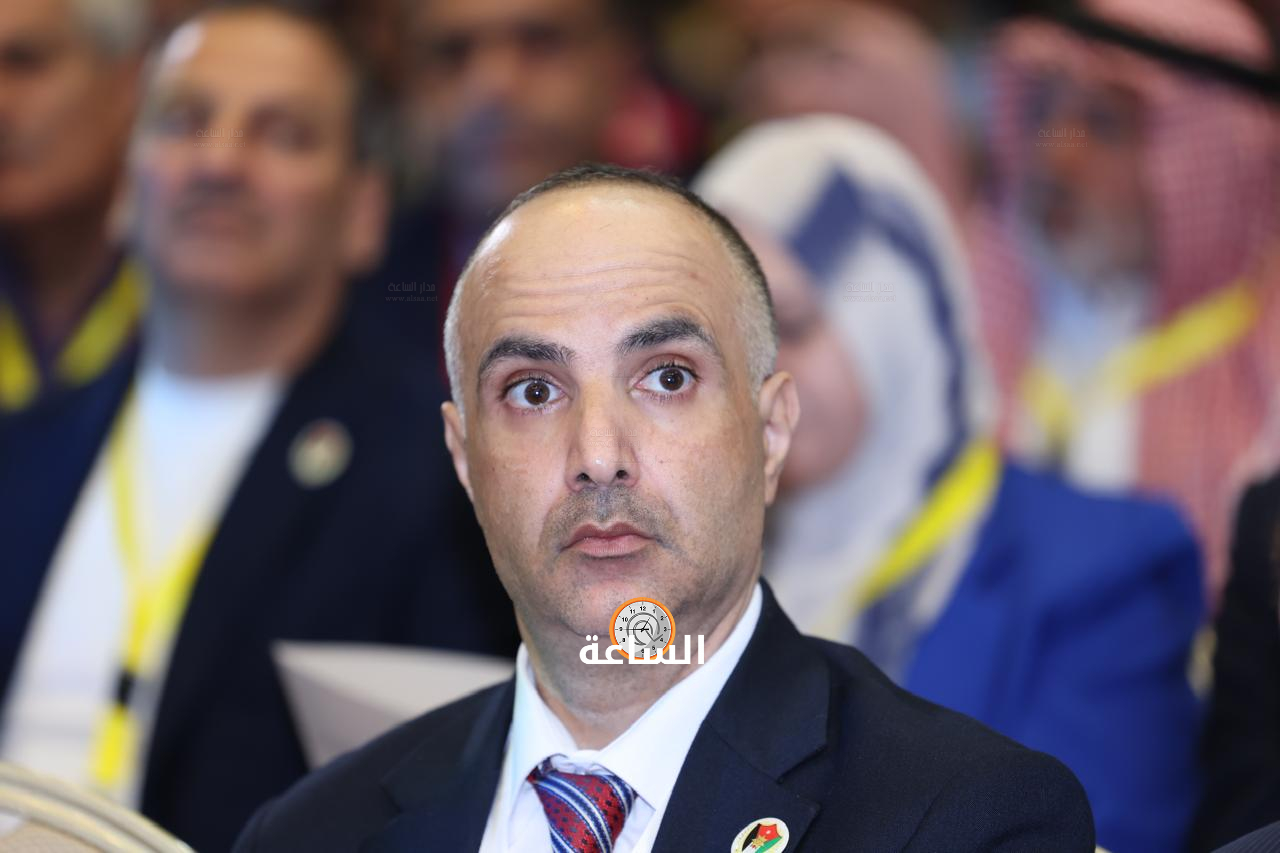Madar Al-Saa Images 0.42180343843248247