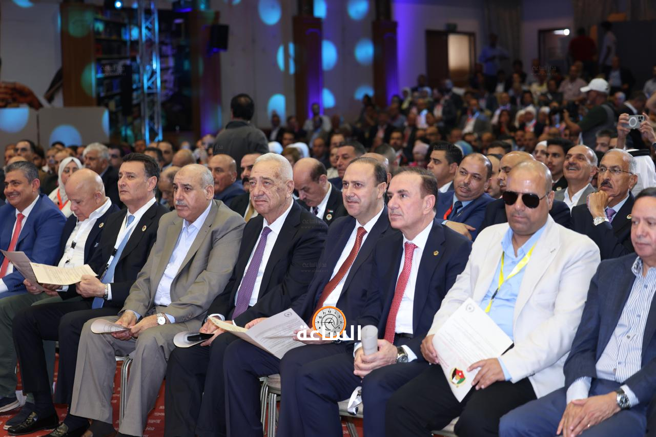 Madar Al-Saa Images 0.25117231382387606