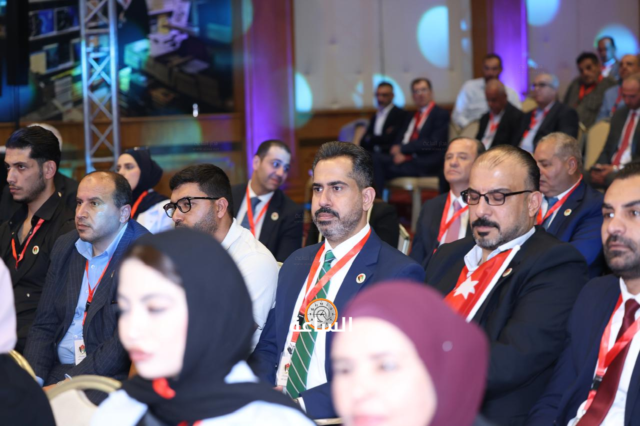 Madar Al-Saa Images 0.2566492454374125