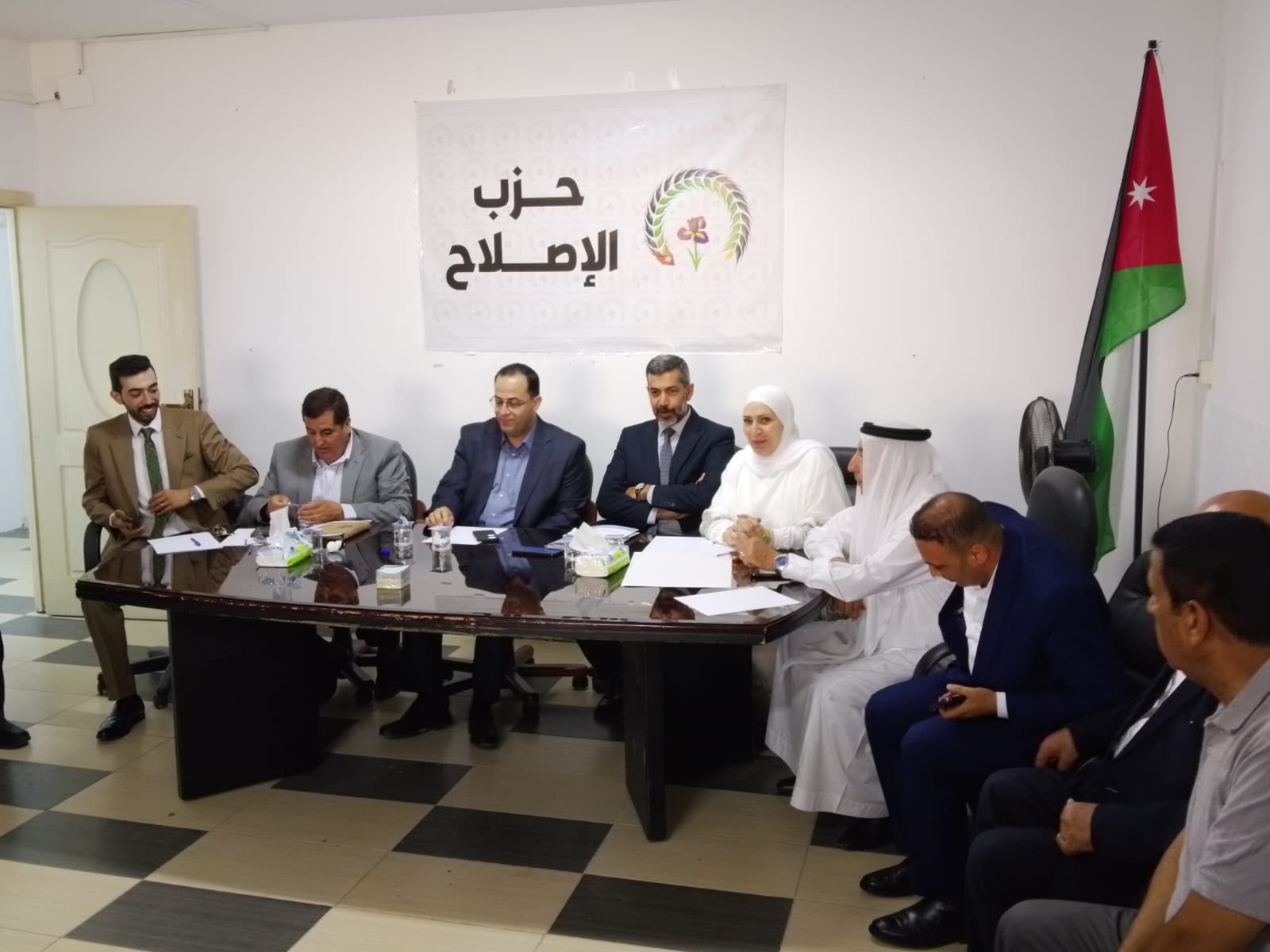 Madar Al-Saa Images 0.21516611411474218