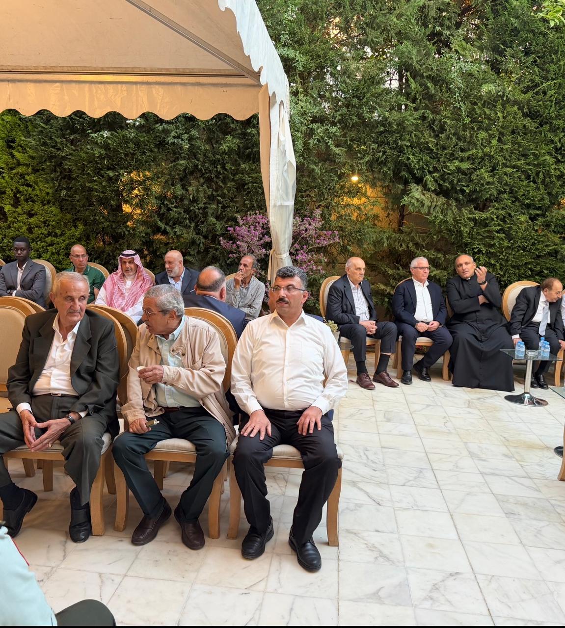 Madar Al-Saa Images 0.4430893038140261