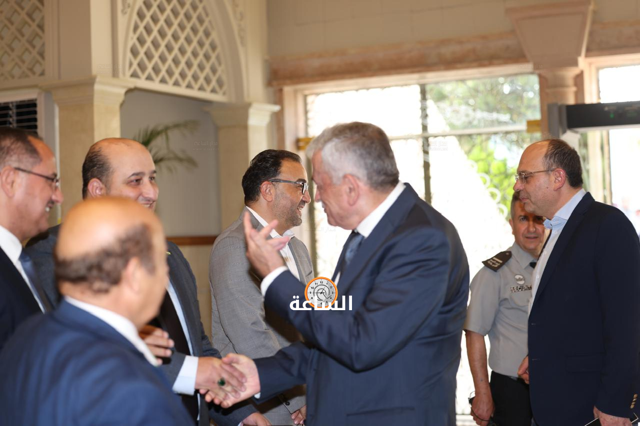 Madar Al-Saa Images 0.7177309197928741