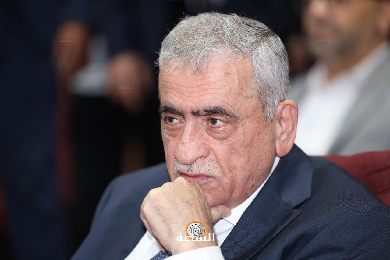 Madar Al-Saa Images 0.7750095509602501