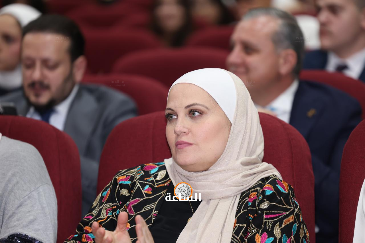Madar Al-Saa Images 0.5703813632920509