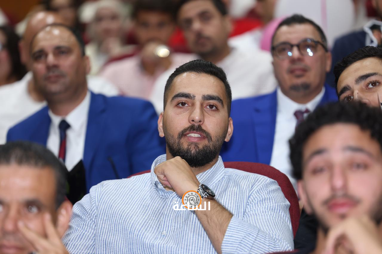 Madar Al-Saa Images 0.10003297532658595