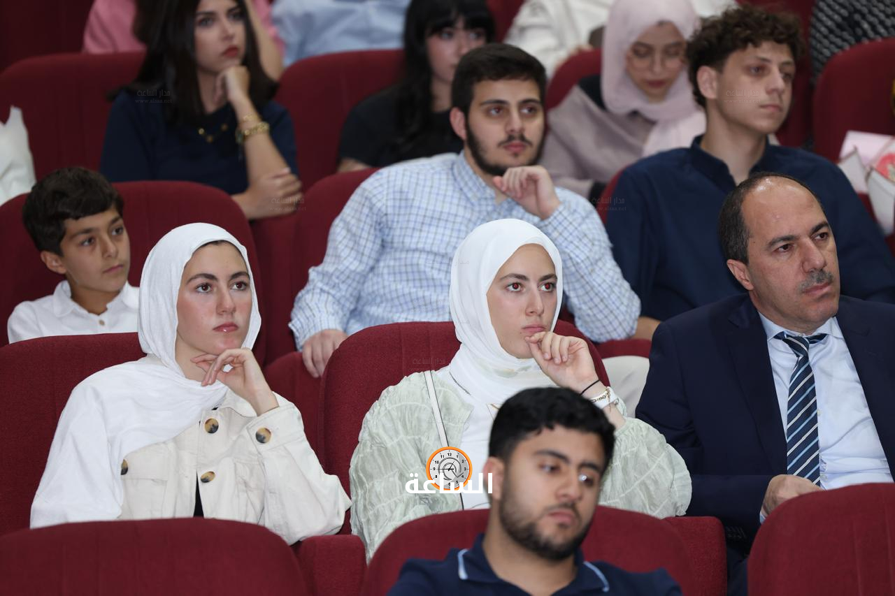 Madar Al-Saa Images 0.4189781348960552