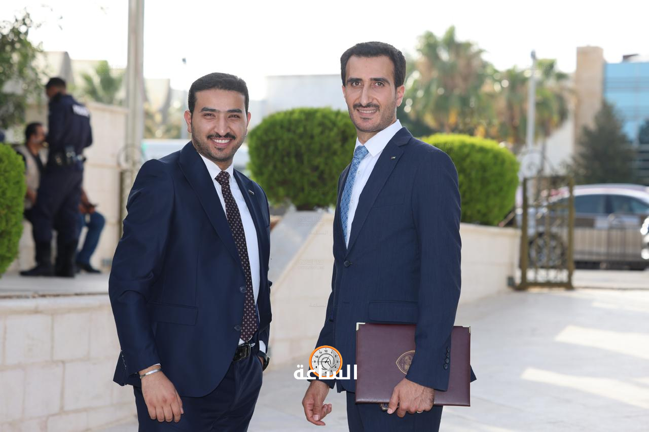 Madar Al-Saa Images 0.12620381441152706