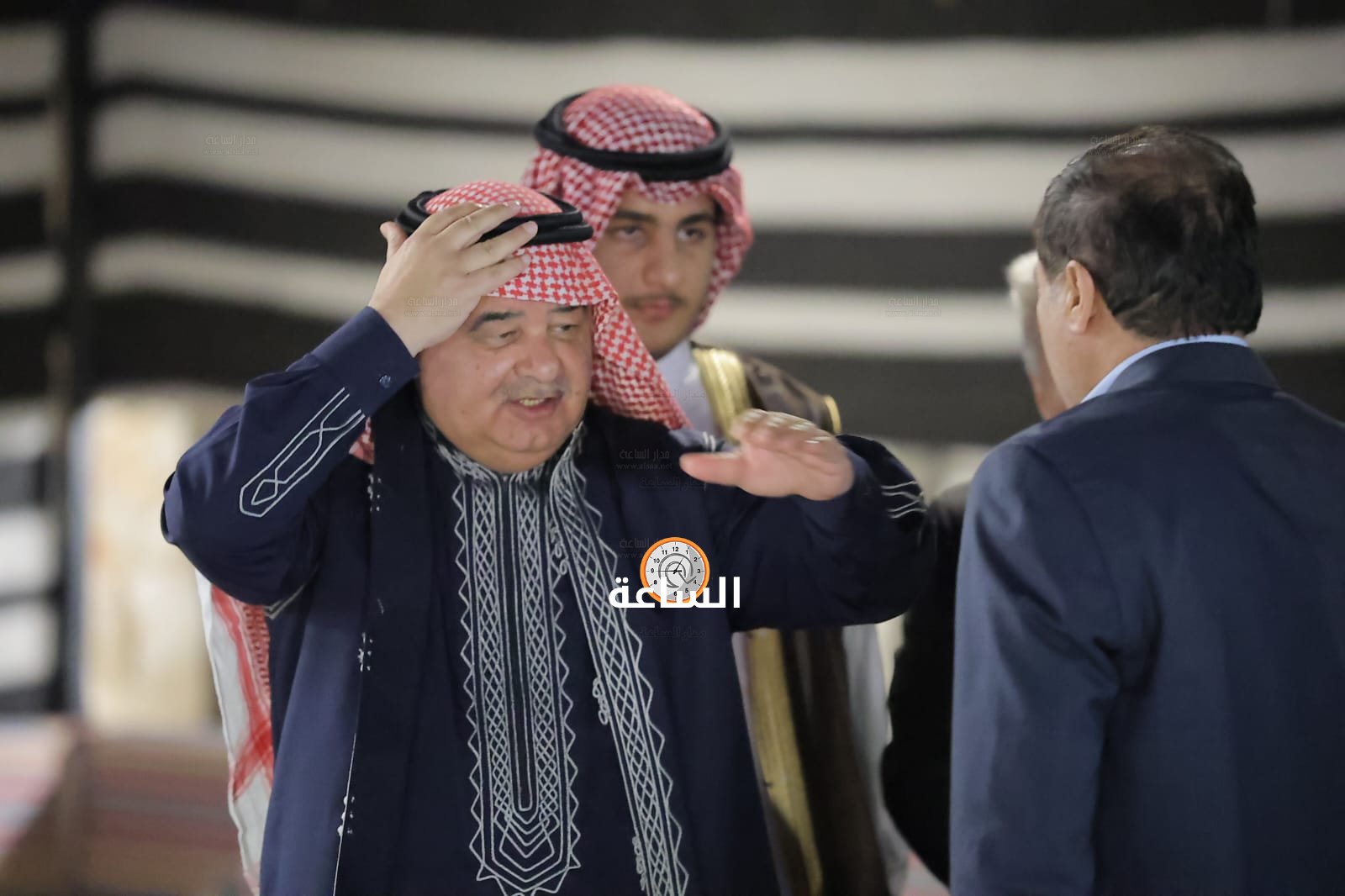 Madar Al-Saa Images 0.36381618165186236