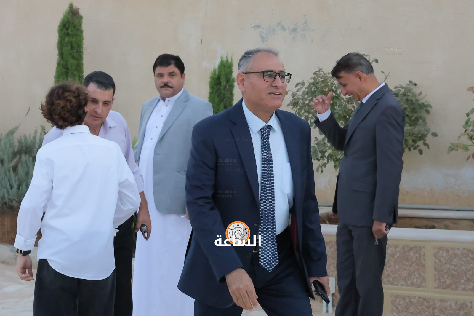 Madar Al-Saa Images 0.15142209046005273