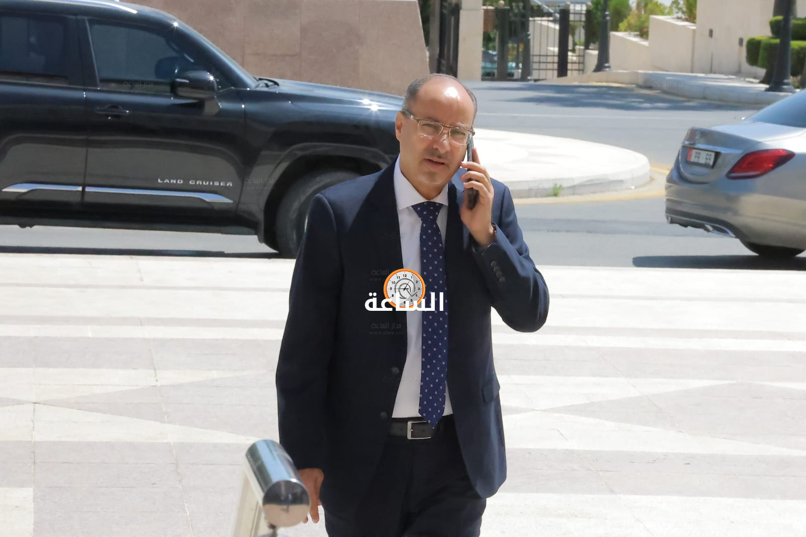 Madar Al-Saa Images 0.34244454904444077