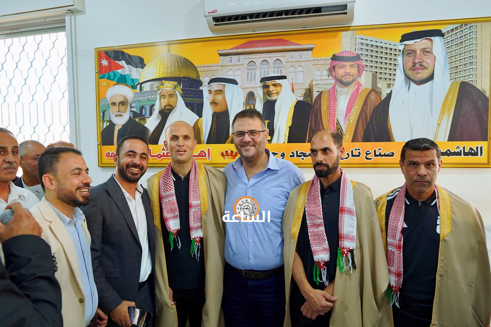 Madar Al-Saa Images 0.33454372267568167