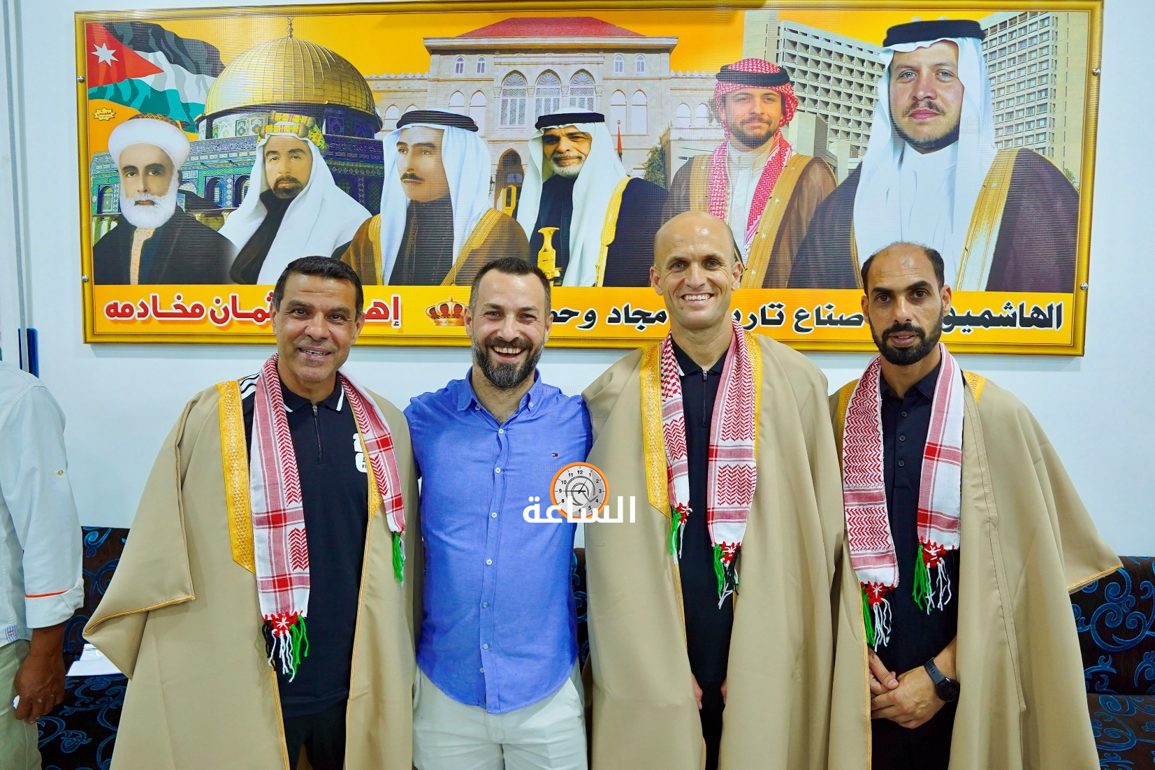Madar Al-Saa Images 0.28256508786564816