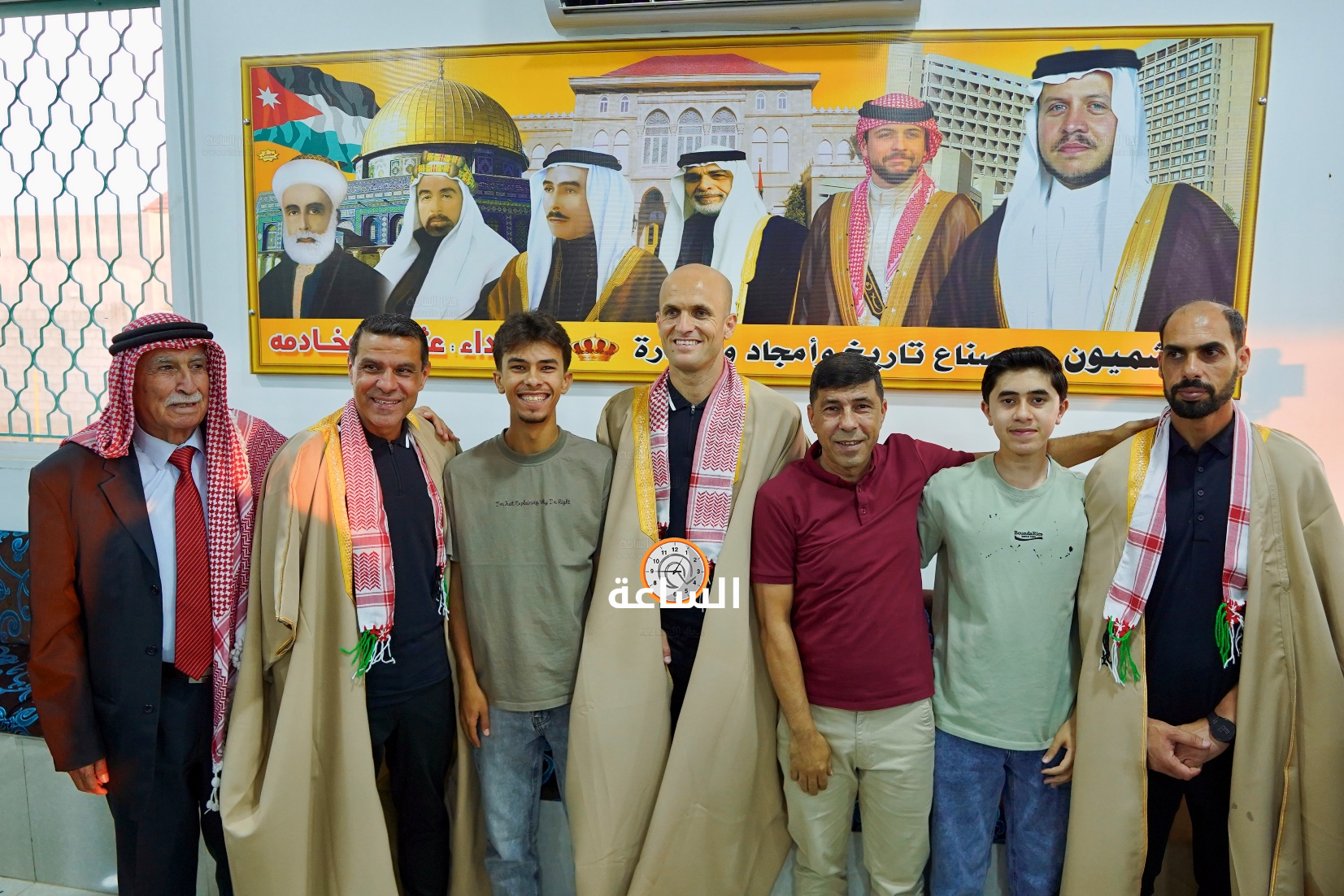 Madar Al-Saa Images 0.33295988580608316