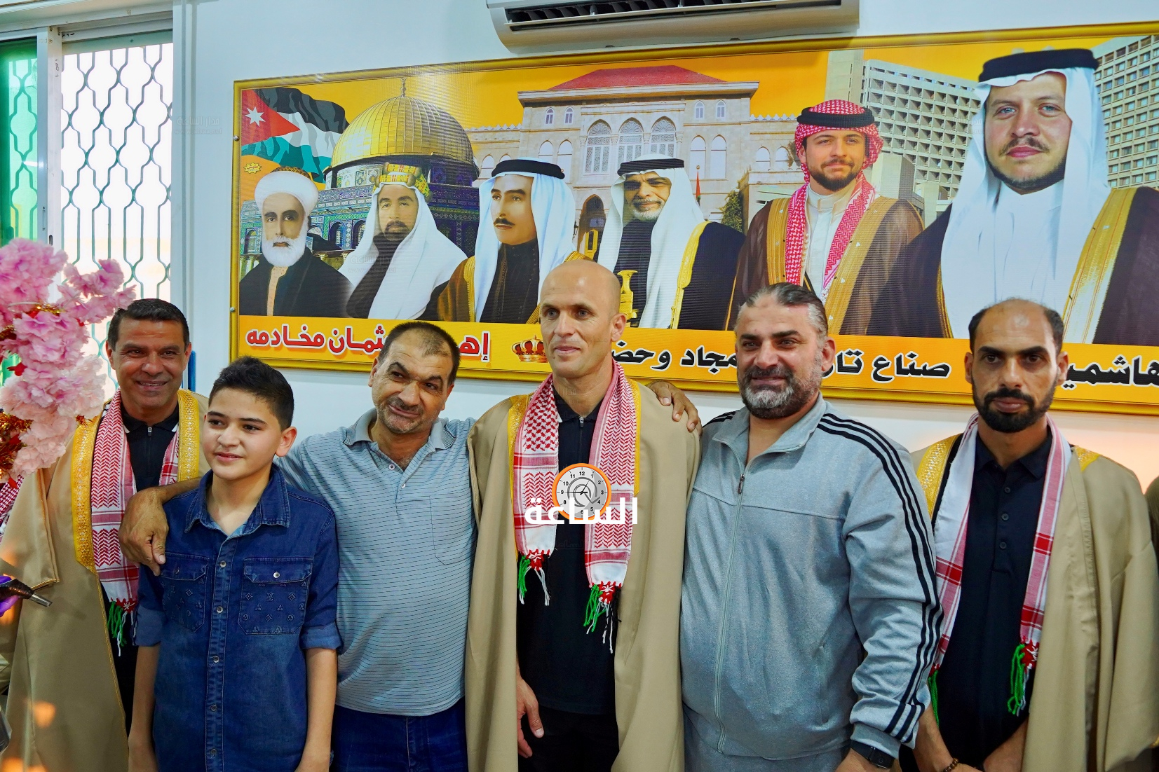 Madar Al-Saa Images 0.28864405222339007
