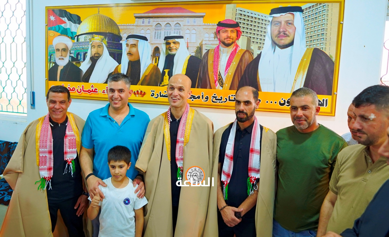 Madar Al-Saa Images 0.46093748262264456