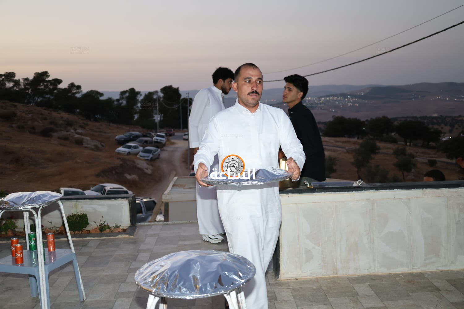 Madar Al-Saa Images 0.48300933410360947
