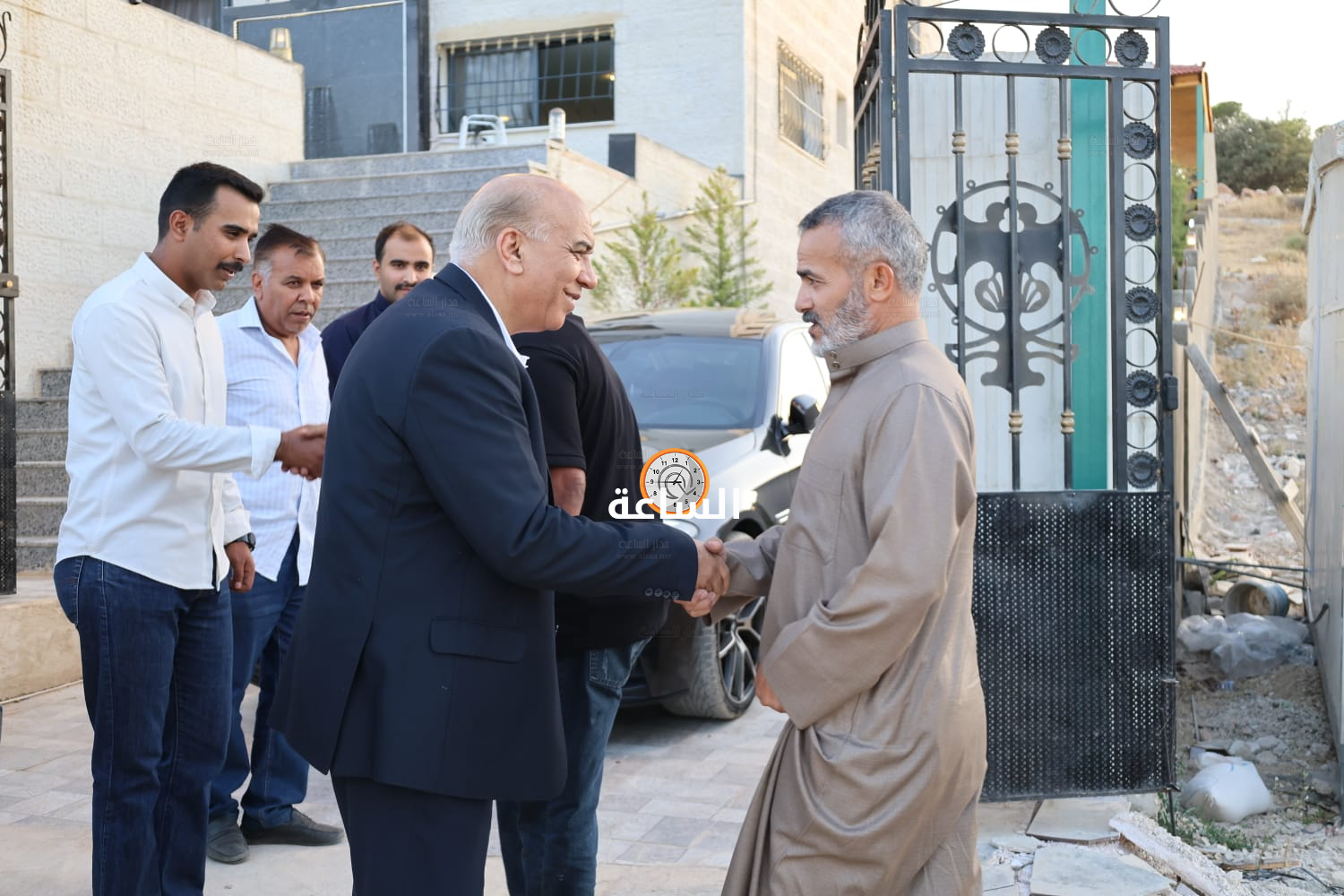 Madar Al-Saa Images 0.5663310072410049