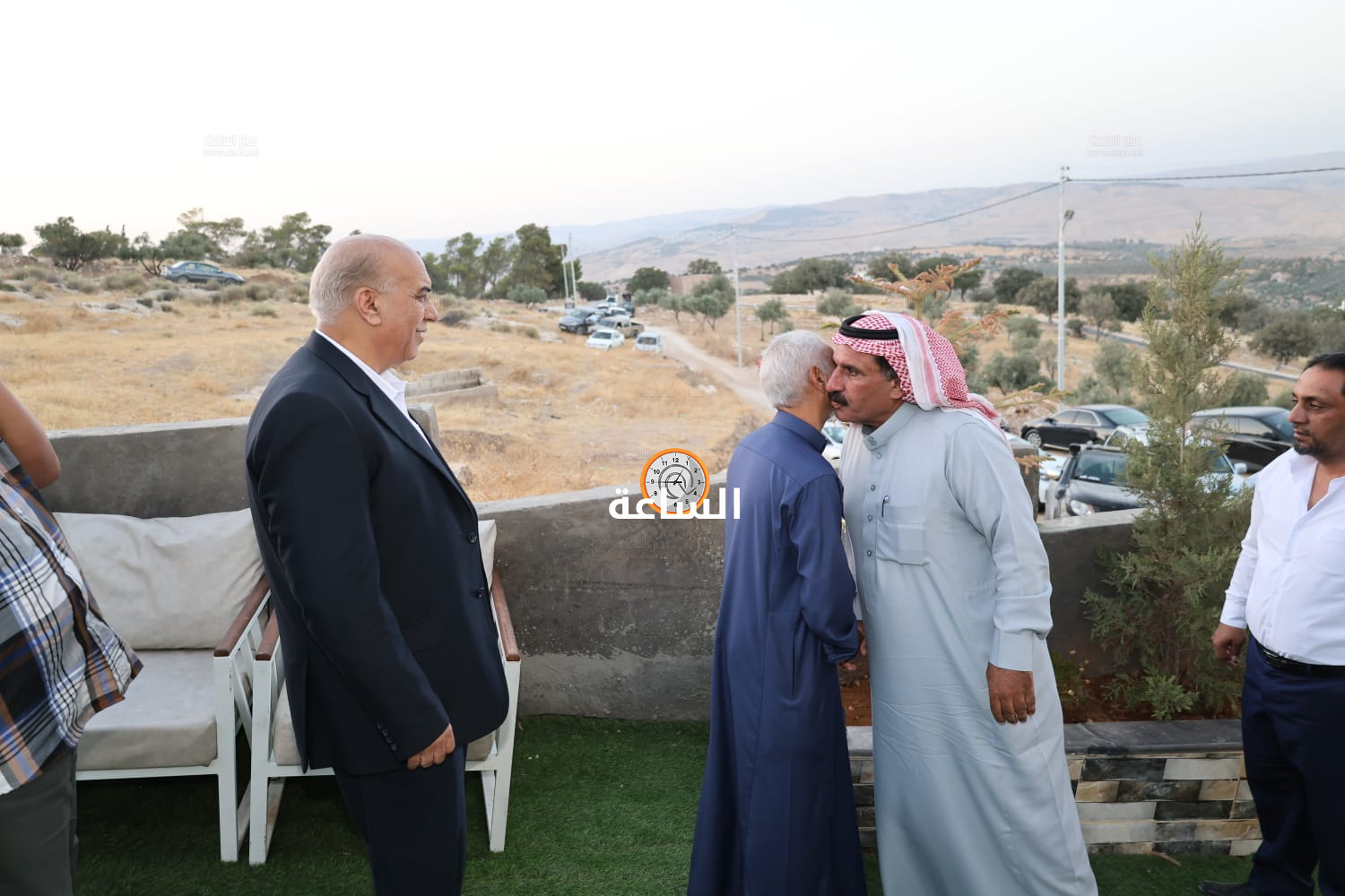 Madar Al-Saa Images 0.6101025232916878