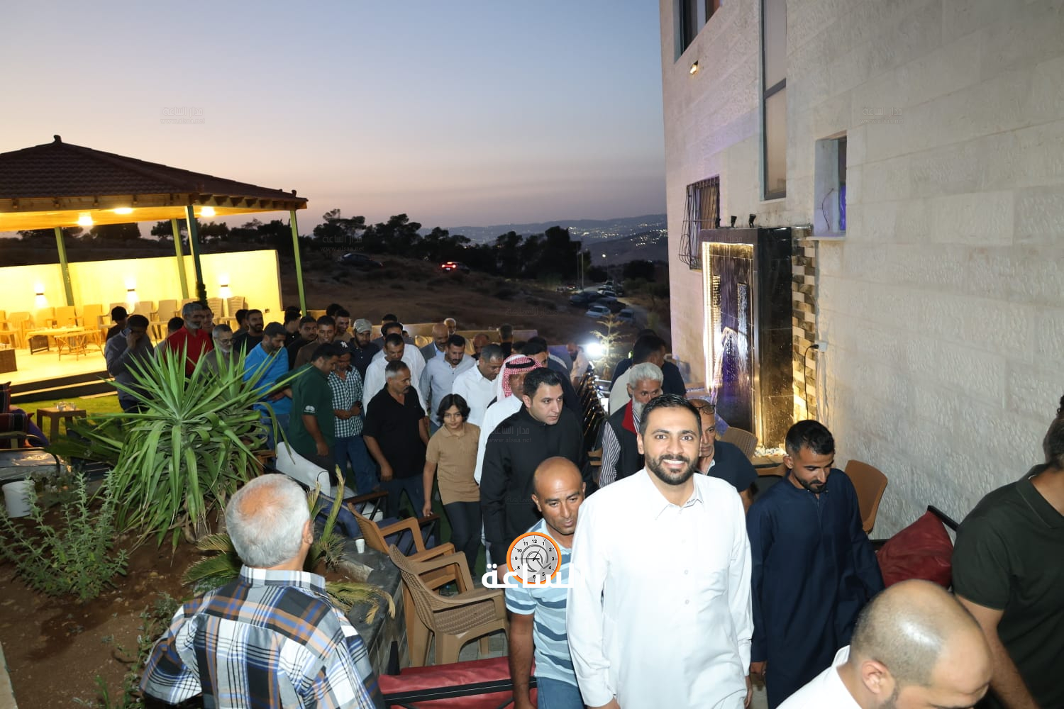 Madar Al-Saa Images 0.12977472948003366