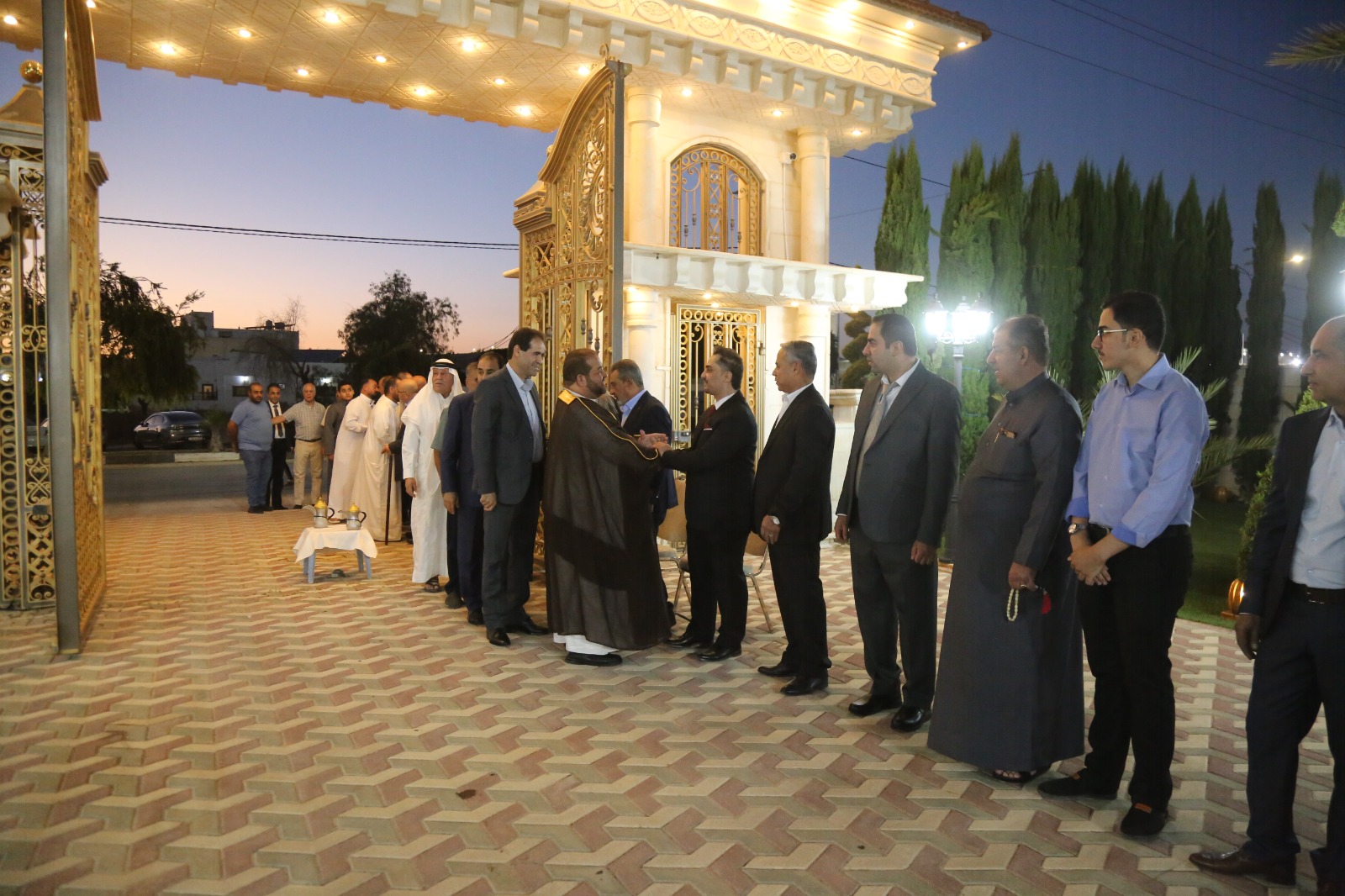 Madar Al-Saa Images 0.6689297208859573