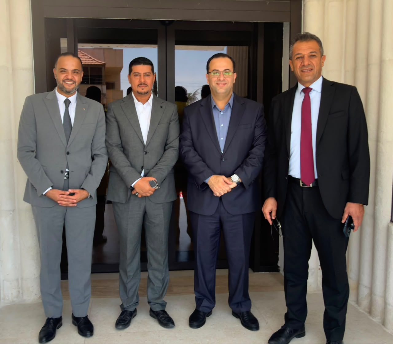 Madar Al-Saa Images 0.2763292314440601