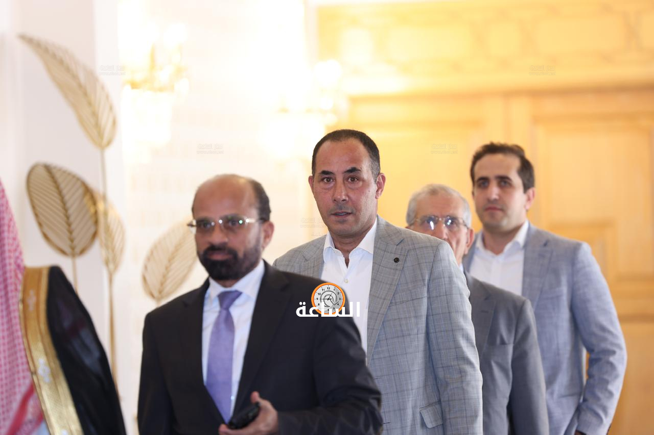 Madar Al-Saa Images 0.5634312105082824