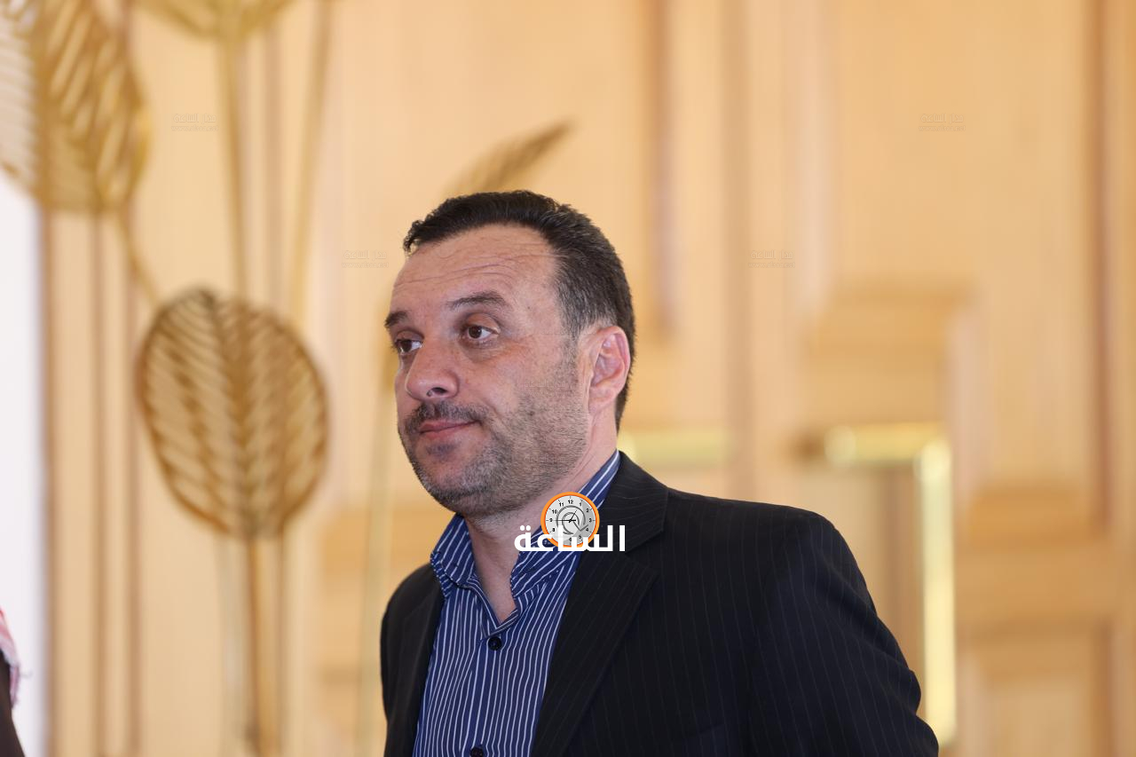 Madar Al-Saa Images 0.3905554198942275