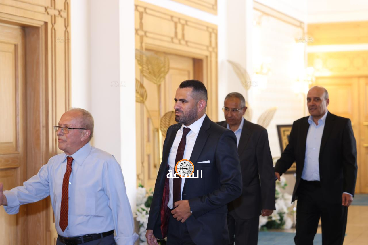Madar Al-Saa Images 0.14128927674820058