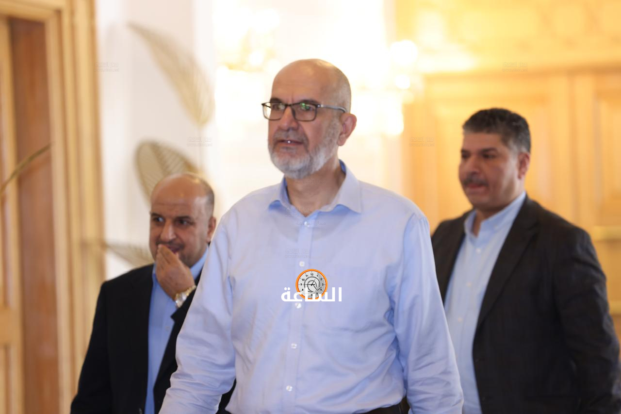 Madar Al-Saa Images 0.36093545318625764