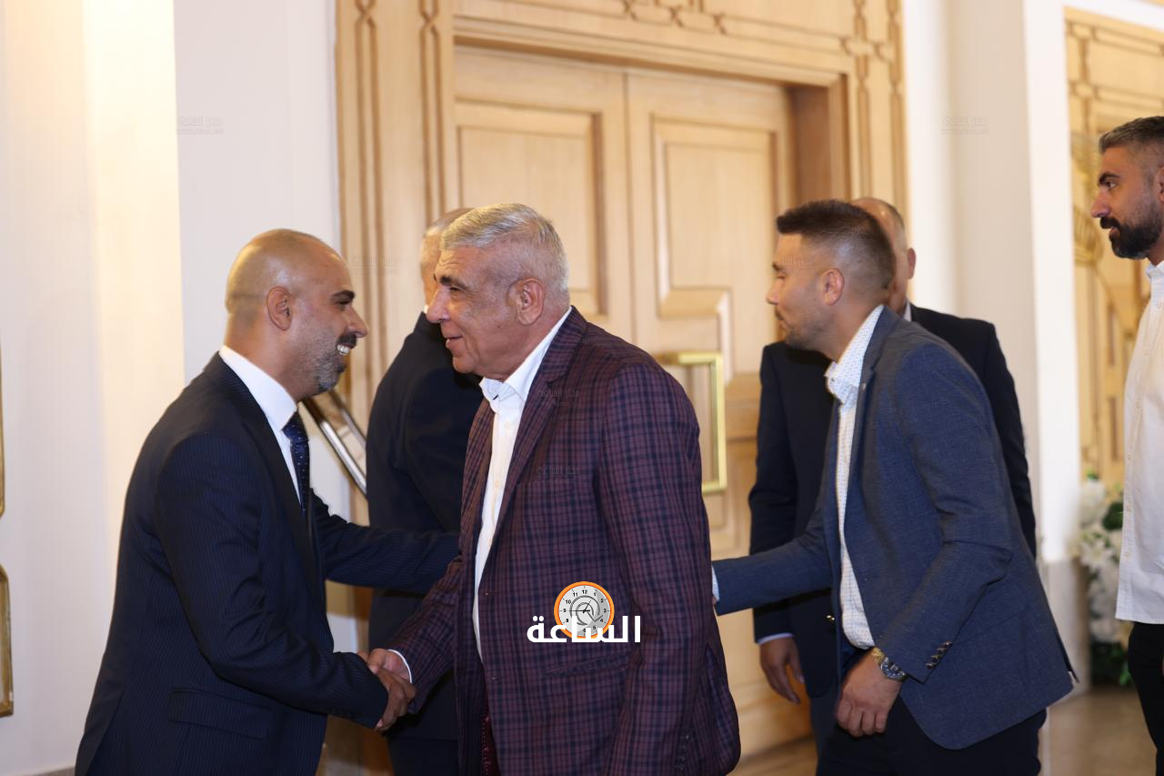 Madar Al-Saa Images 0.5756273616972228