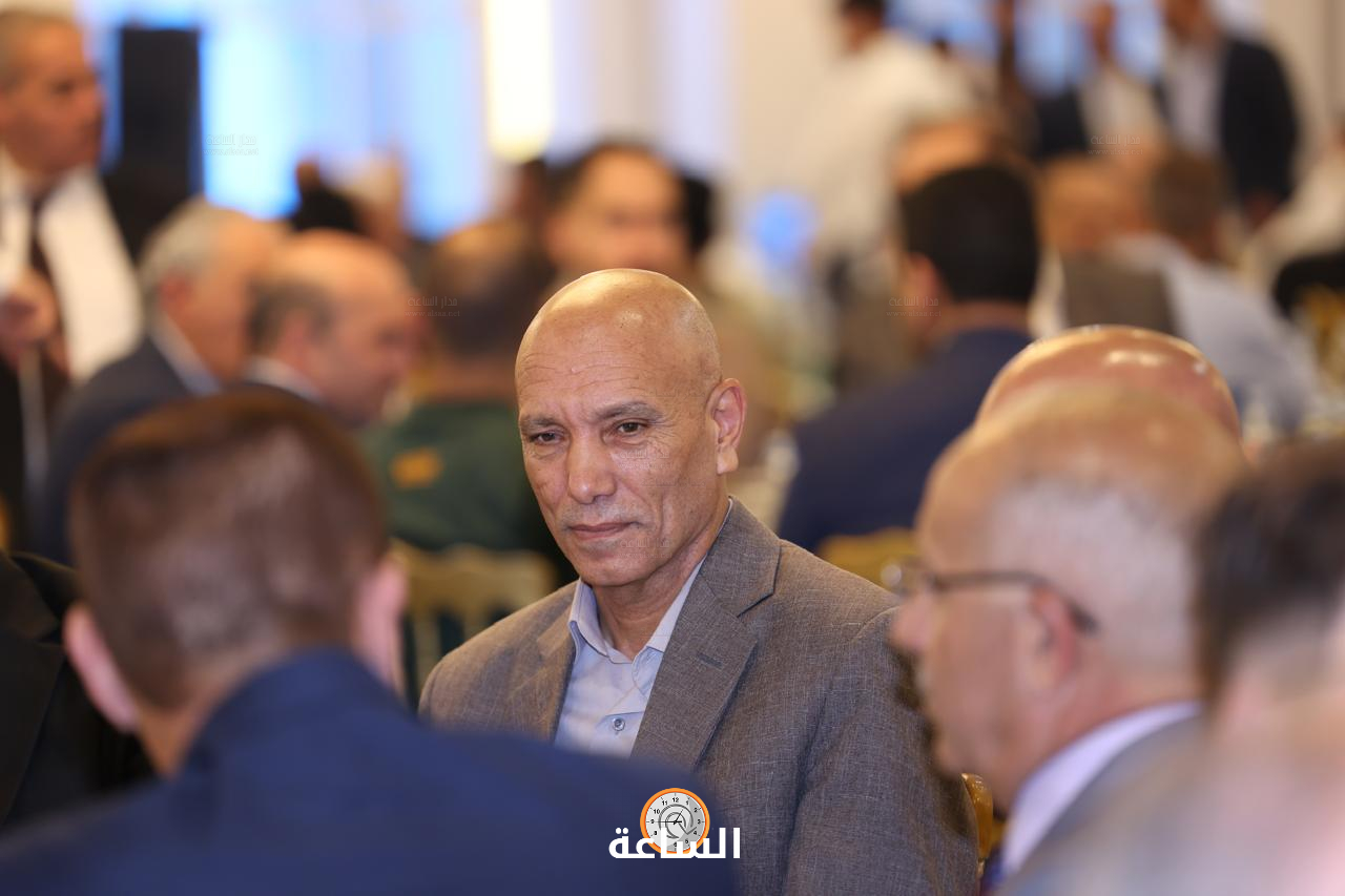 Madar Al-Saa Images 0.3473905138340887