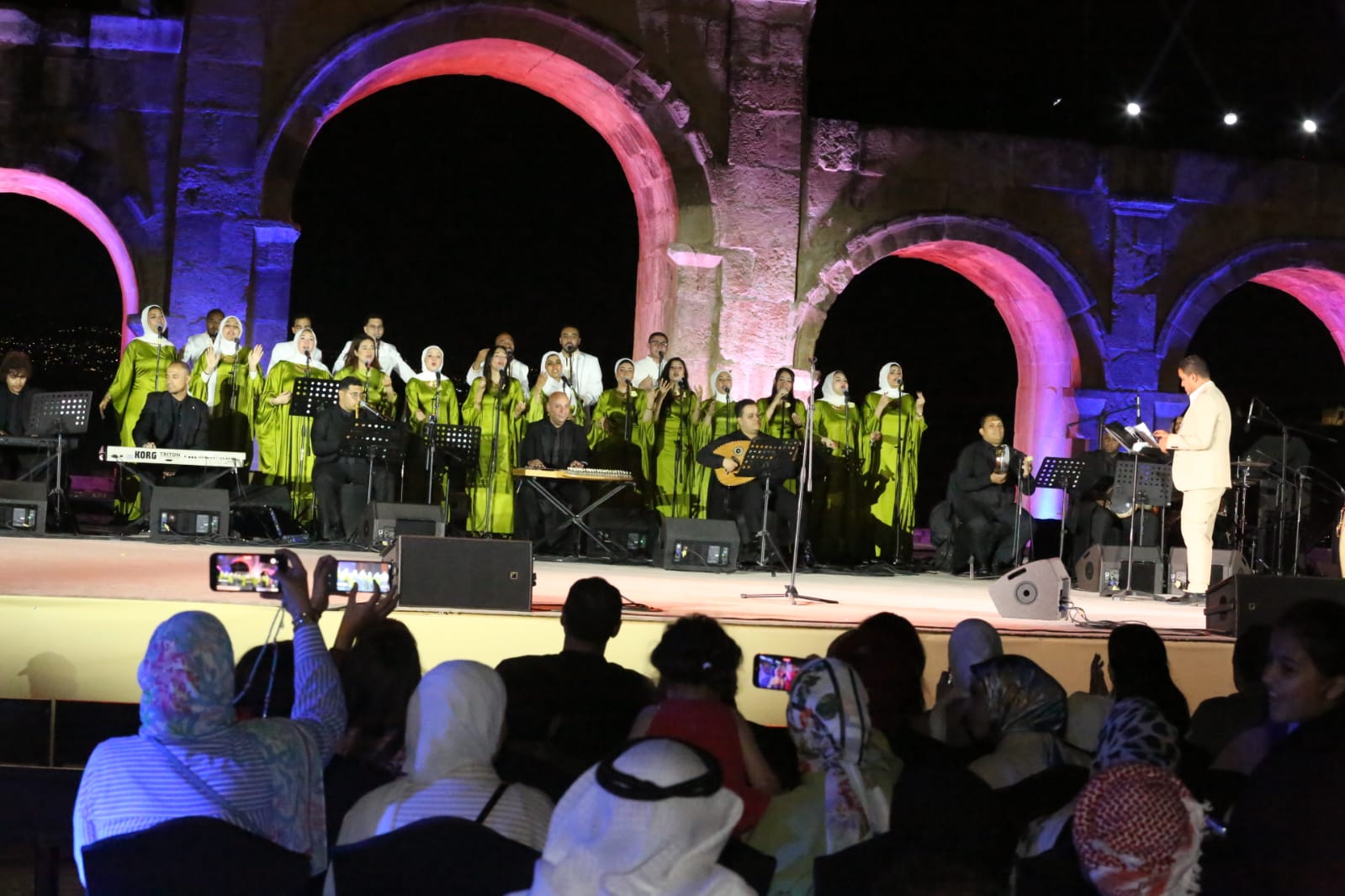 Madar Al-Saa Images 0.13005317096181834
