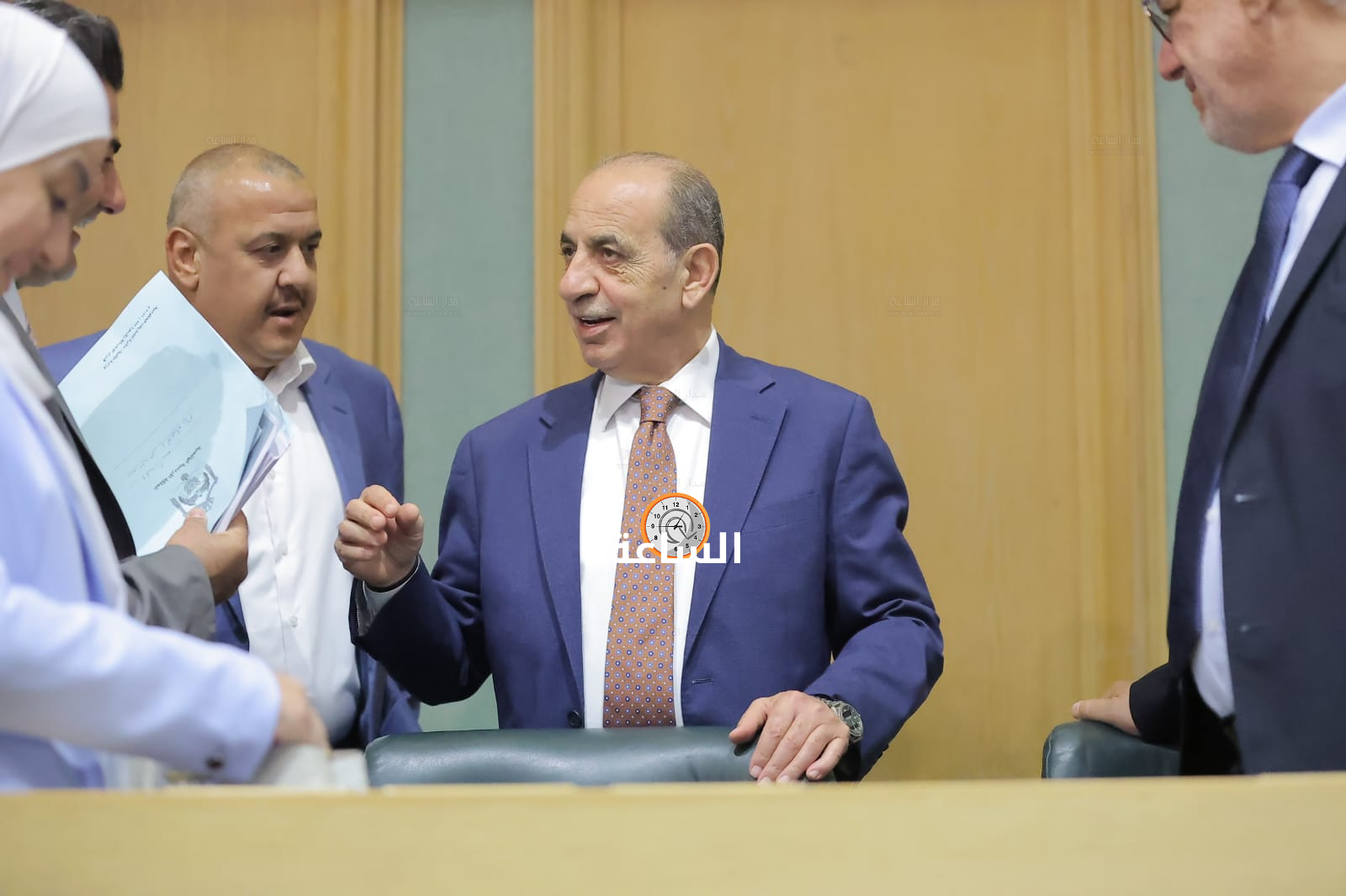 Madar Al-Saa Images 0.047332703756779226