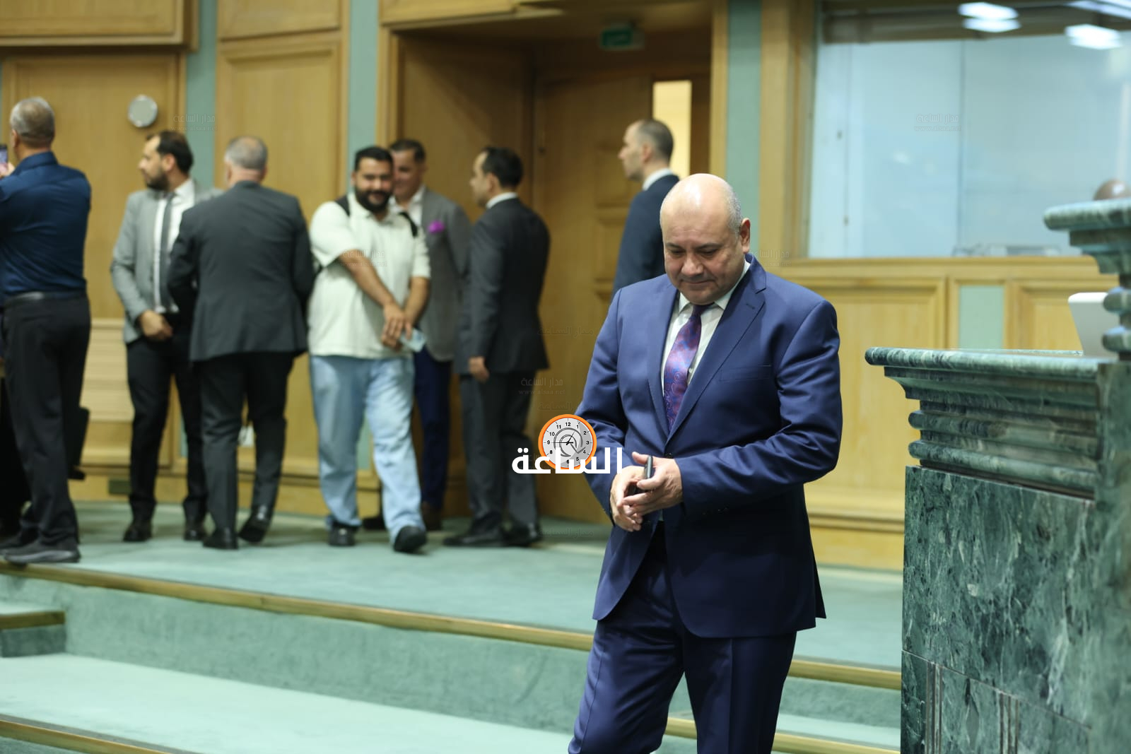 Madar Al-Saa Images 0.8674701112907784