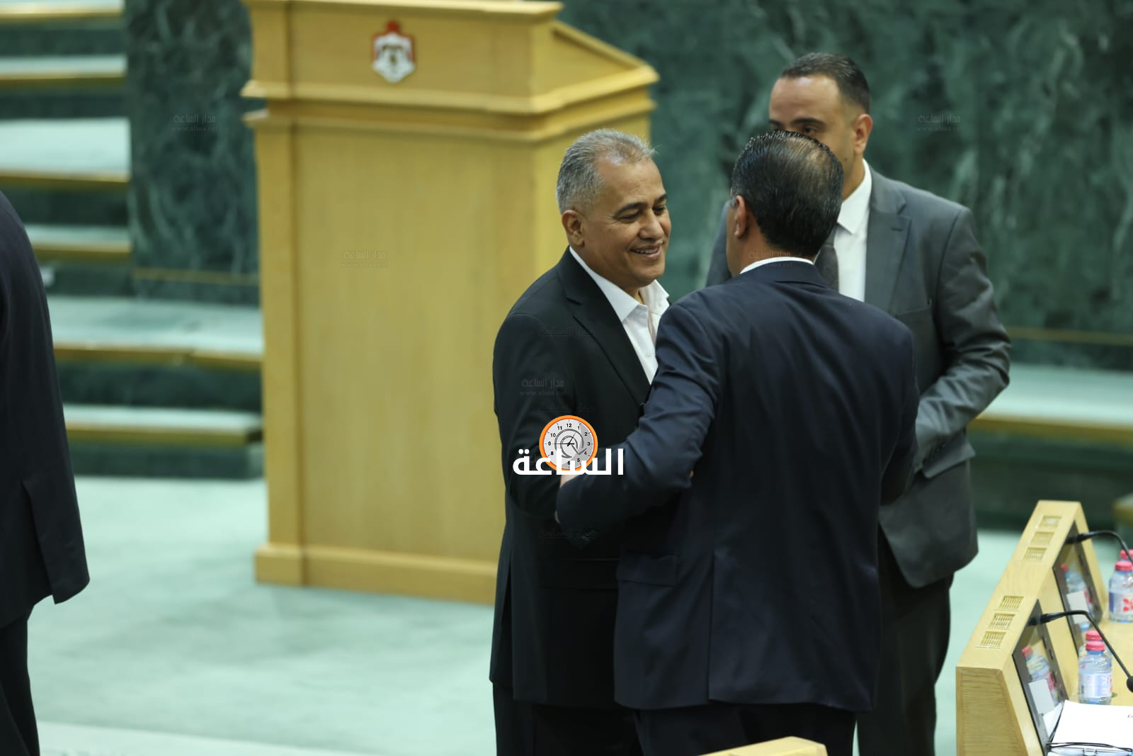 Madar Al-Saa Images 0.6601563861741931