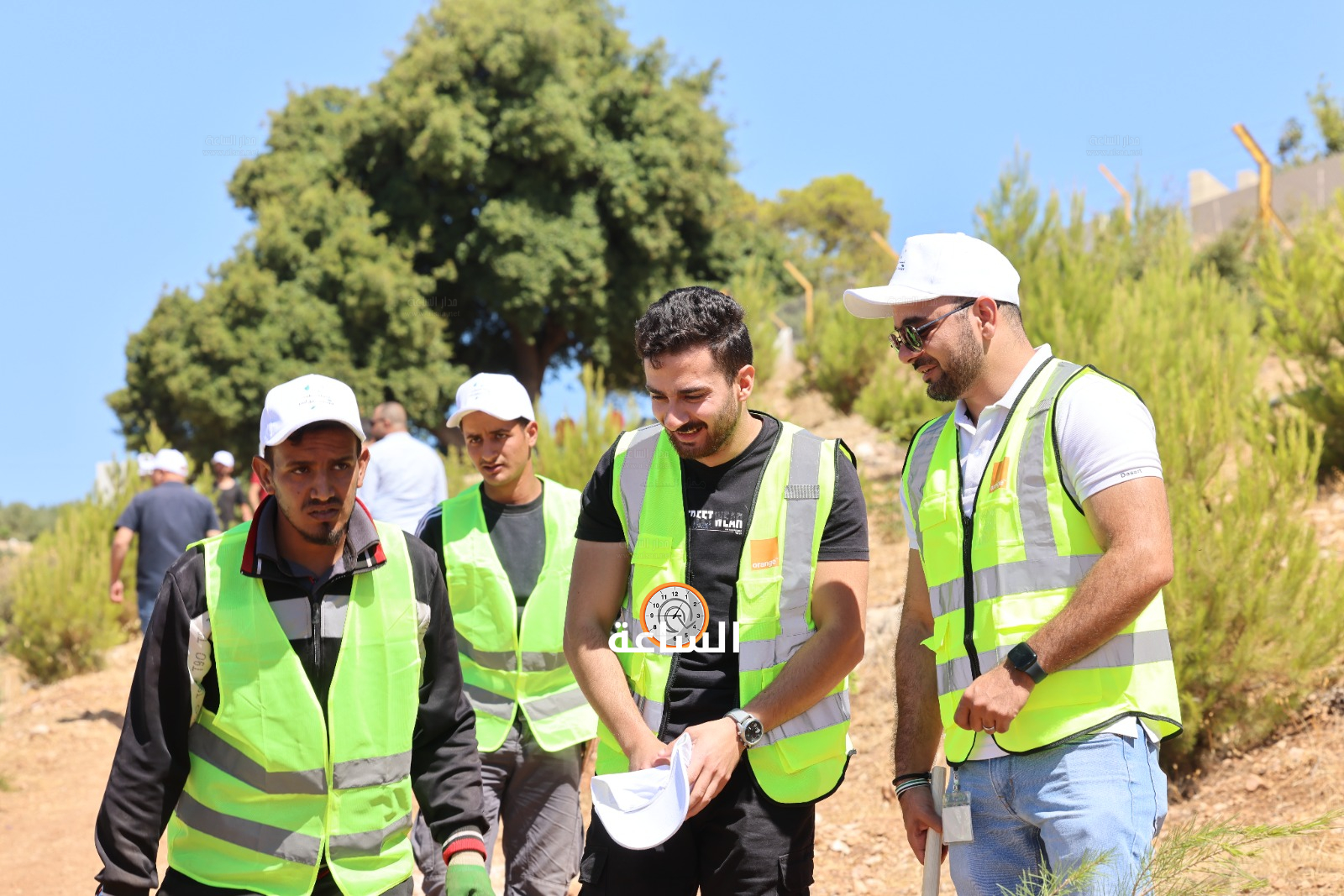 Madar Al-Saa Images 0.8883111734101632