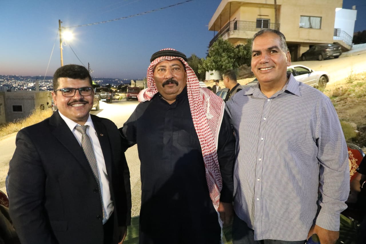Madar Al-Saa Images 0.8542537409718086